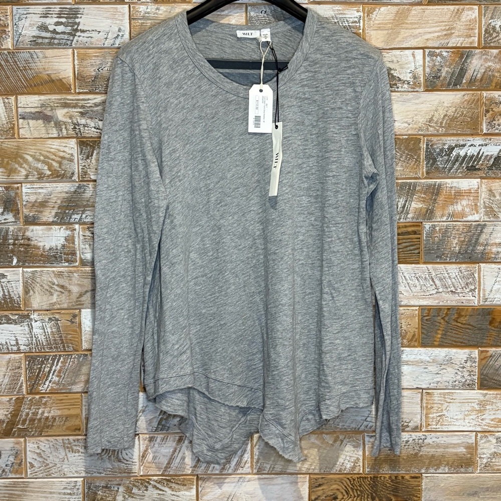 Wilt Gray Long Sleeve Women's Top.  Size M.  Great condition.  NWT.